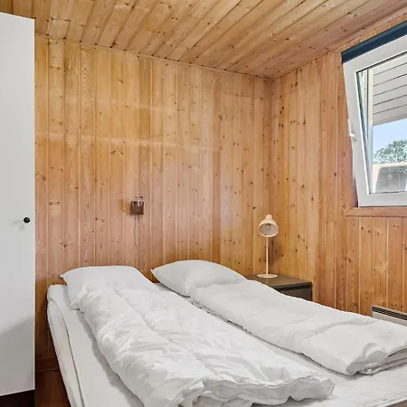 Holiday home Beautiful In With Sauna *